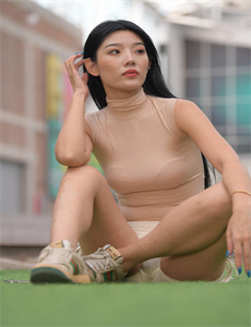 邦女郎柯瑞兰寇确诊